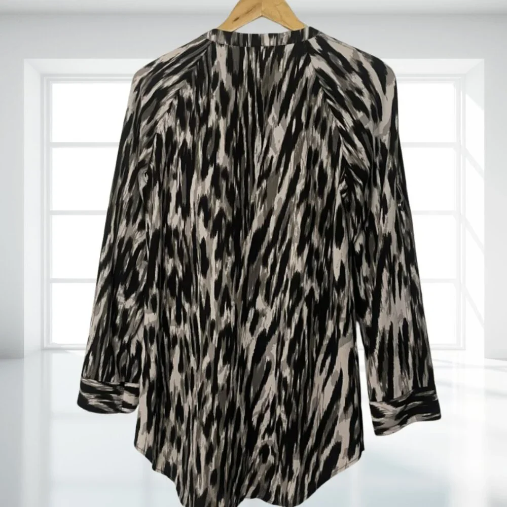 Rock & Republic Edgy Rocker Zipper Tunic Shirt M Black White Abstract Print - Picture 3 of 12